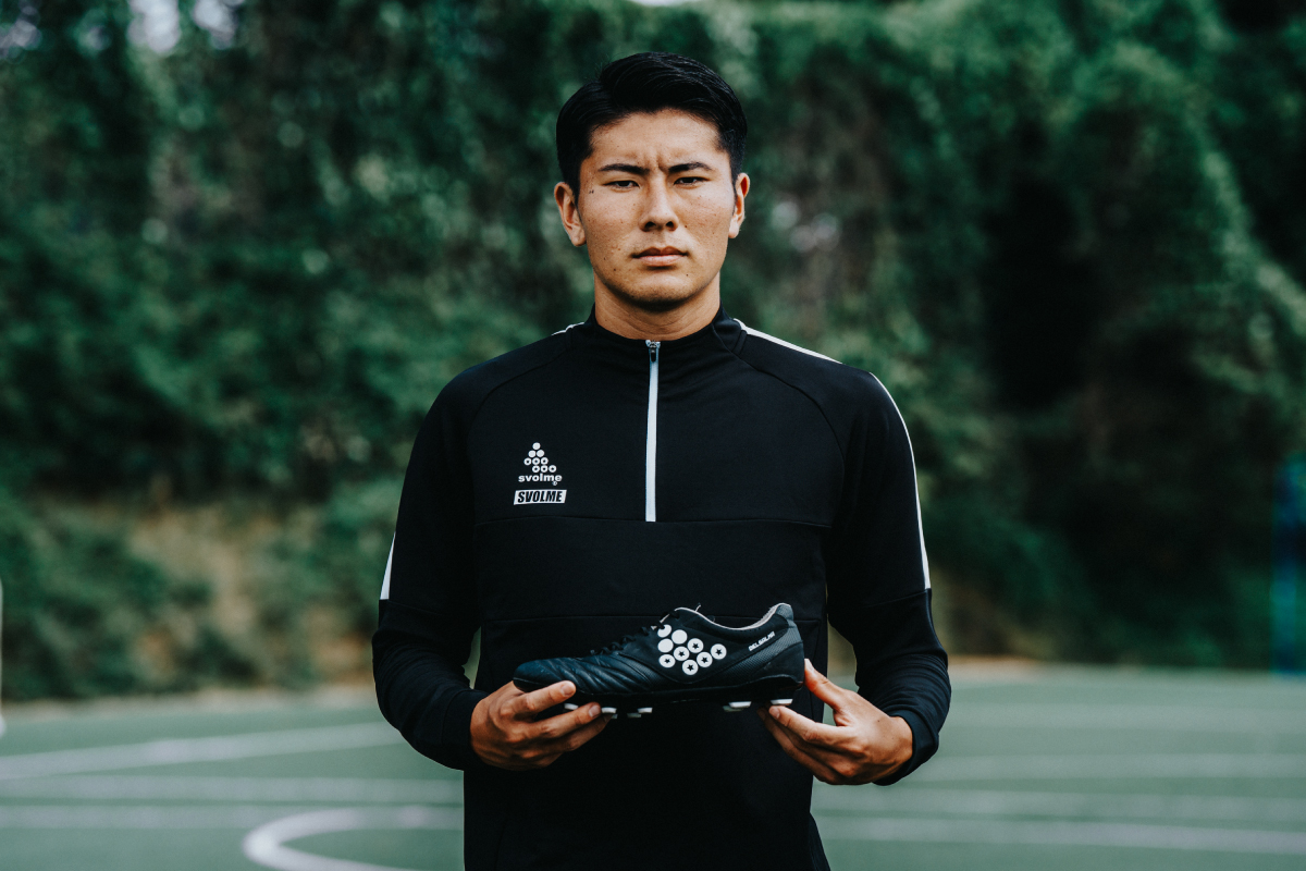 SVOLMEのサッカースパイク DELSALMAシリーズ